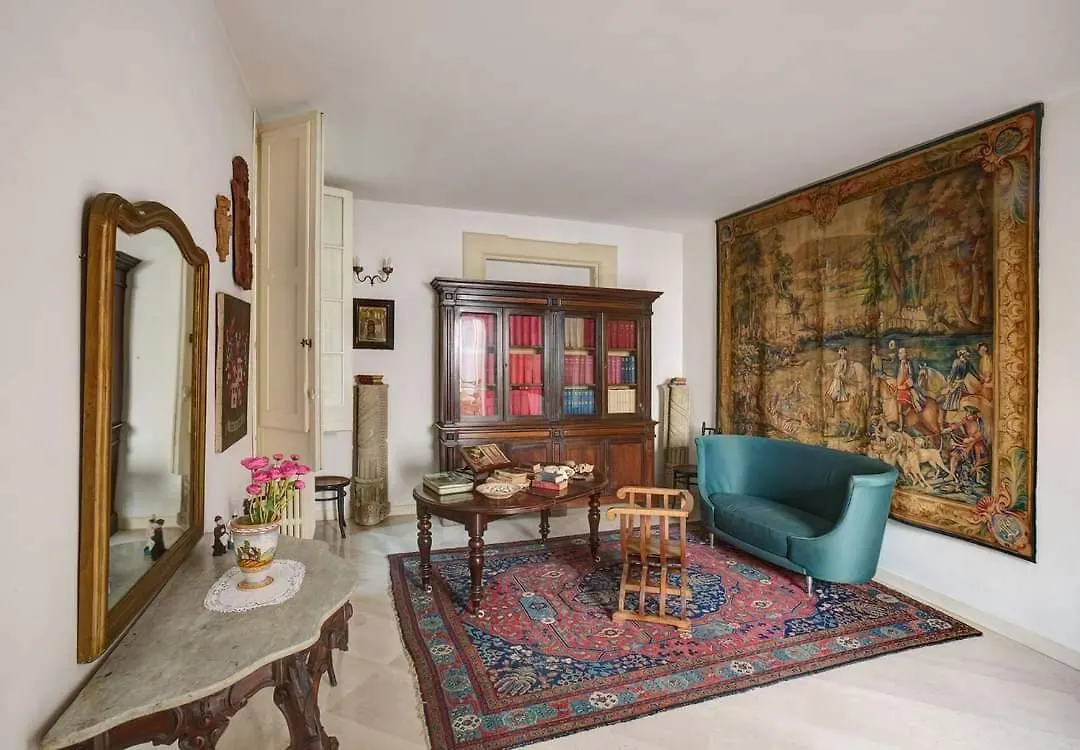 Massa House Bed & Breakfast Lecce