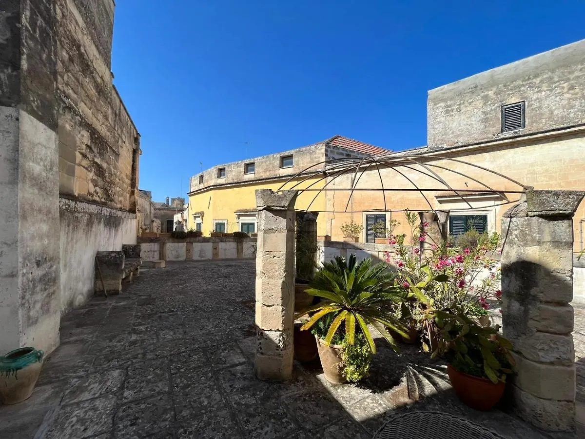 Massa House Bed & Breakfast Lecce Italy